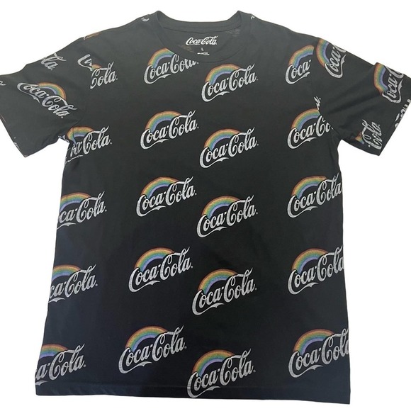 Coca-Cola Monogram Retro Rainbow All Over Print T Shirt Men’s Large - Picture 1 of 3